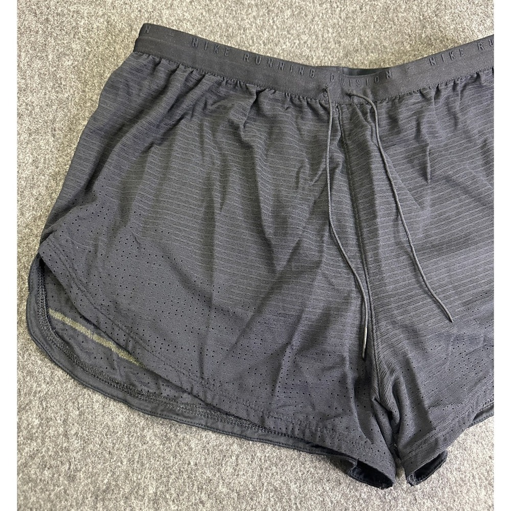 Nike Run Division Pinnacle Short Dri-FIT ADV Men's Large Athletic Black Running - Picture 3 of 16